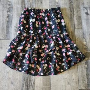 The Children’s Place Girls Floral Ruffle Skirt Size 5/6 Black Pink EUC